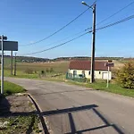 La Petite Maison 7 Pers A 25 Min De Nigloland Дом отдыха