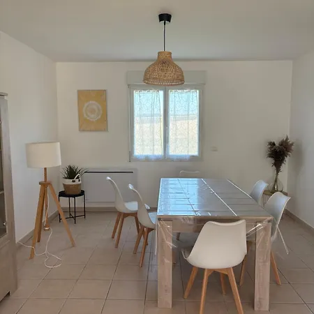 La Petite Maison 7 Pers Proche Nigloland Au Calme Holiday home